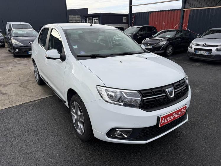 Dacia Logan  - 8 990 €