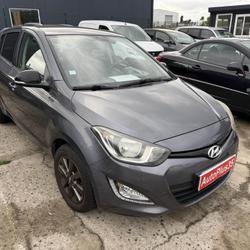 Hyundai i20 1.1 CRDi FAP - 75 BERLINE Pack Inventive Limited PHASE 2 occasion - Br&eacute;al-sous-Montfort - photo 2/7