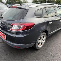 Renault Megane 3 M&eacute;gane Estate 1.9 dCi FAP - 130 Euro 5 III ESTATE BREAK Dynamique PHASE 1 occasion - Br&eacute;al-sous-Montfort - photo 3/7