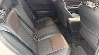 Toyota C-HR  - photo 3