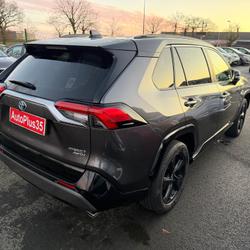 Toyota RAV4 222 ch awd-i dynamic Br&eacute;al-sous-Montfort