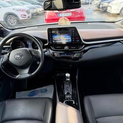 Toyota C-HR 122h graphic Br&eacute;al-sous-Montfort