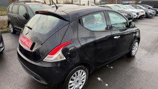Lancia Ypsilon  - photo 1