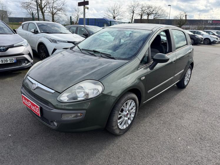 Fiat Punto  - 4 490 €