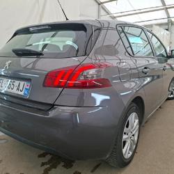 Peugeot 308 II Phase 2 II 1.2 110 ch BVM6 Active Business 44121 kms Lanester