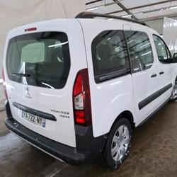 Peugeot Partner II Tepee 1.2 110 ch BVM5 Outdoor Lanester
