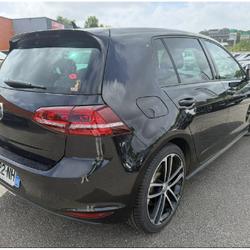 Volkswagen Golf 7 VII 2.0 TDI 184 ch DSG6 GTD Lanester
