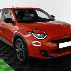 Fiat 600e 1.2 Hybrid 136 DCT6 La Prima LED/NAVI/SHZ/18 H&eacute;nin-Beaumont
