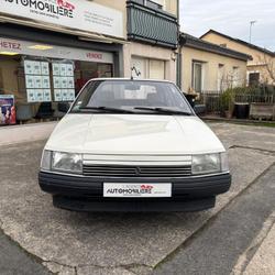Renault R25 GTS 2.0 103cv - Suivi complet - 2&egrave;me main Saint-Barth&eacute;lemy-d'Anjou