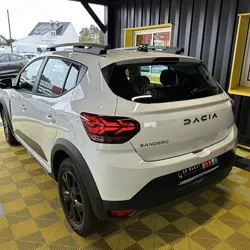 Dacia Sandero 1.0 TCE 90CH STEPWAY EXTREME -24 Qu&eacute;ven