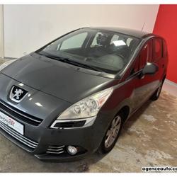 Peugeot 5008 PEUGEOT 5008 1.6 HDI 116 BMP6 BUSINESS 7PL Chambray-l&egrave;s-Tours