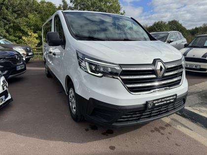 Renault Autres Renault - Zen L2 Blue dCi 150 S&S - 9 pl - 27 490 €