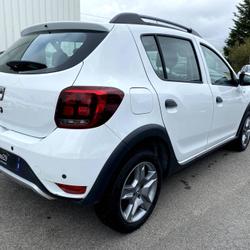 Dacia Sandero II (B52) 1.5 Blue dCi 95ch Stepway Quimperl&eacute;