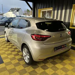 Renault Clio 5 1.0 TCE 90CH ZEN -21 5 PLACES Qu&eacute;ven