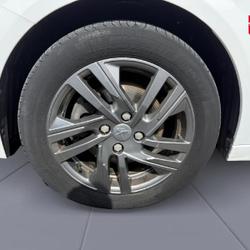 Peugeot 208 1.5 BlueHDi 100ch S&S Active Reims