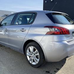 Peugeot 308 II Phase 2 1.5 BlueHDi 130ch S&amp;S Active Business EAT8 Quimperl&eacute;