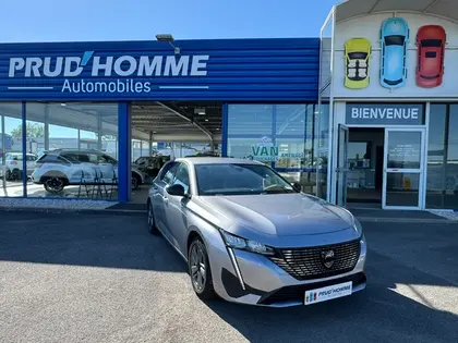 Peugeot 308 III Phase 1 - 1.2 PURETECH 130CH S&S ALLURE EAT8 - 19 490 €