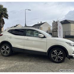 Nissan Qashqai Phase II 1.5 DCI 115 cv TEKNA - Toit panoramique Saint-Barth&eacute;lemy-d'Anjou