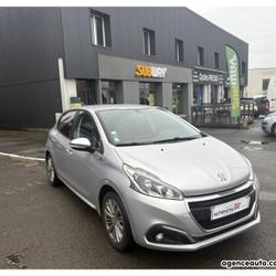 Peugeot 208 1.6 Diesel 75 ch BVM5 STYLE (Distri faite et garantie 6 mois)) Saint-Brieuc