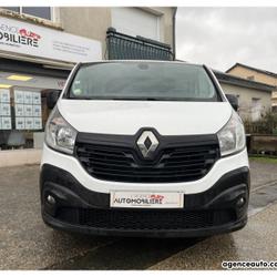 Renault Trafic III L1H1 1.6 dCi Energy 120 cv Grand confort - 2 portes lat&eacute;rales Saint-Barth&eacute;lemy-d'Anjou