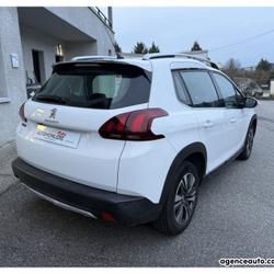 Peugeot 2008 1.2 THP 12V S&S 130 cv BVM / Courroie chang&eacute;e/ Entretien Peugeot Tresserve