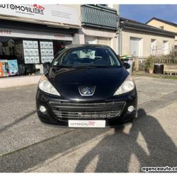 Peugeot 207 1.4 HDi 68 cv URBAN - Distribution &agrave; jour Saint-Barth&eacute;lemy-d'Anjou