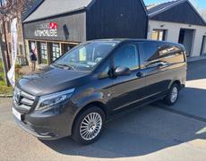 Mercedes Vito Saint-Père-Marc-en-Poulet