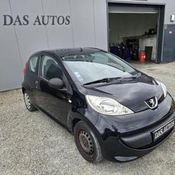 Peugeot 107 1.0i 68cv Trendy 3p Saint-L&eacute;ger-de-Lini&egrave;res