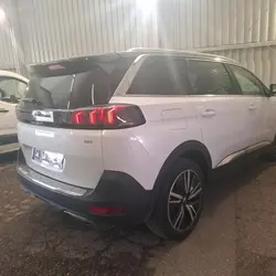 Peugeot 5008 2.0 BLUEHDI 180CH S&S GT PACK EAT8 Qu&eacute;ven