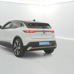 Renault Megane E-Tech Megane E-Tech 220 ch autonomie confort GSR2 Iconic Valframbert