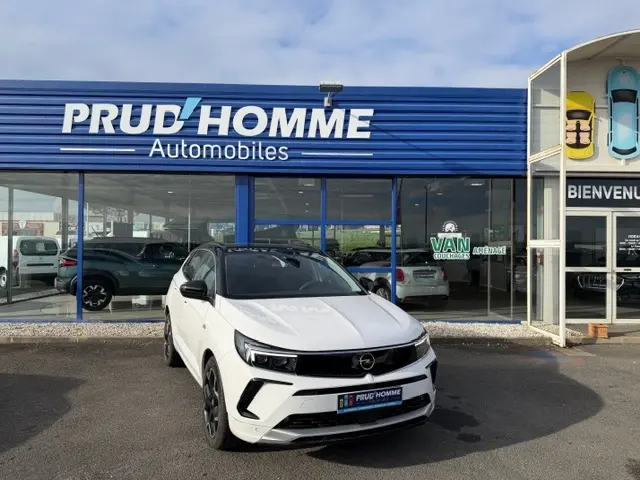 Opel Grandland  - 22 990 €