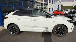 Opel Grandland  - photo 2