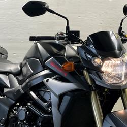 Suzuki GSR 750  Colombe-l&egrave;s-Vesoul