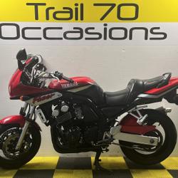 Yamaha FZS  Colombe-l&egrave;s-Vesoul