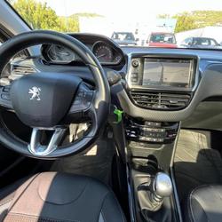 Peugeot 2008 1.2 PureTech 130cv Le Pouzin