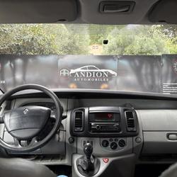 Renault Trafic 2.0L dCi - 90 Fourgon Confort L1H1 occasion - Perpignan - photo 2/18