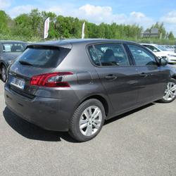 Peugeot 308 II Phase 2 II 1.2 110 ch BVM6 Active Business 44121 kms Lanester