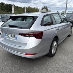 Skoda Octavia IV Combi 2.0 TDI 116 ch DSG7 BUSINESS occasion - Lanester - photo 2/10