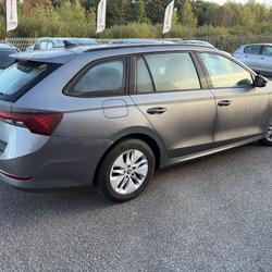 Skoda Octavia IV Combi 2.0 TDI 116 ch DSG7 BUSINESS occasion - Lanester - photo 2/14