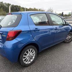 Toyota Yaris III 1.3 VVT-I 100 ch DESIGN 5 PORTES occasion - Lanester - photo 2/10