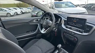 Kia XCee'd  - Active - photo 4