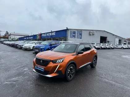 Peugeot 2008 - 1.2 PURETECH 130CH S&S GT - 16 990 €