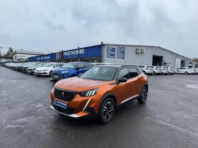 Peugeot 2008  - Puretech - 16 990 €