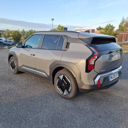 Kia EV3 204 ch Autonomie Longue 81.4 kWh Earth 5p occasion - Brive-la-Gaillarde - photo 3/12