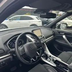 Mitsubishi Eclipse Cross 2.4 MIVEC PHEV 188CH BUSINESS 4WD occasion - Puymoyen - photo 3/24