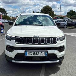 Jeep Compass Compass 1.5 Turbo T4 130 ch BVR7 e-Hybrid Altitude 5p M&eacute;rignac