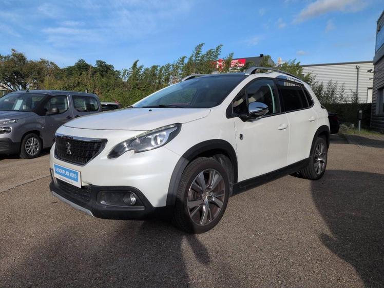 Peugeot 2008  - Puretech - 7 890 €