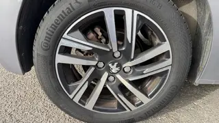 Peugeot 208  - Puretech - photo 4
