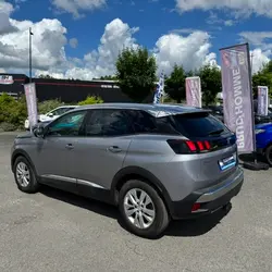 Peugeot 3008 1.5 BLUEHDI 130CH S&S ALLURE occasion - Puymoyen - photo 2/22