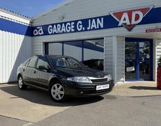 Renault Laguna - 1.6 16v 110ch Expression - 3 990 €